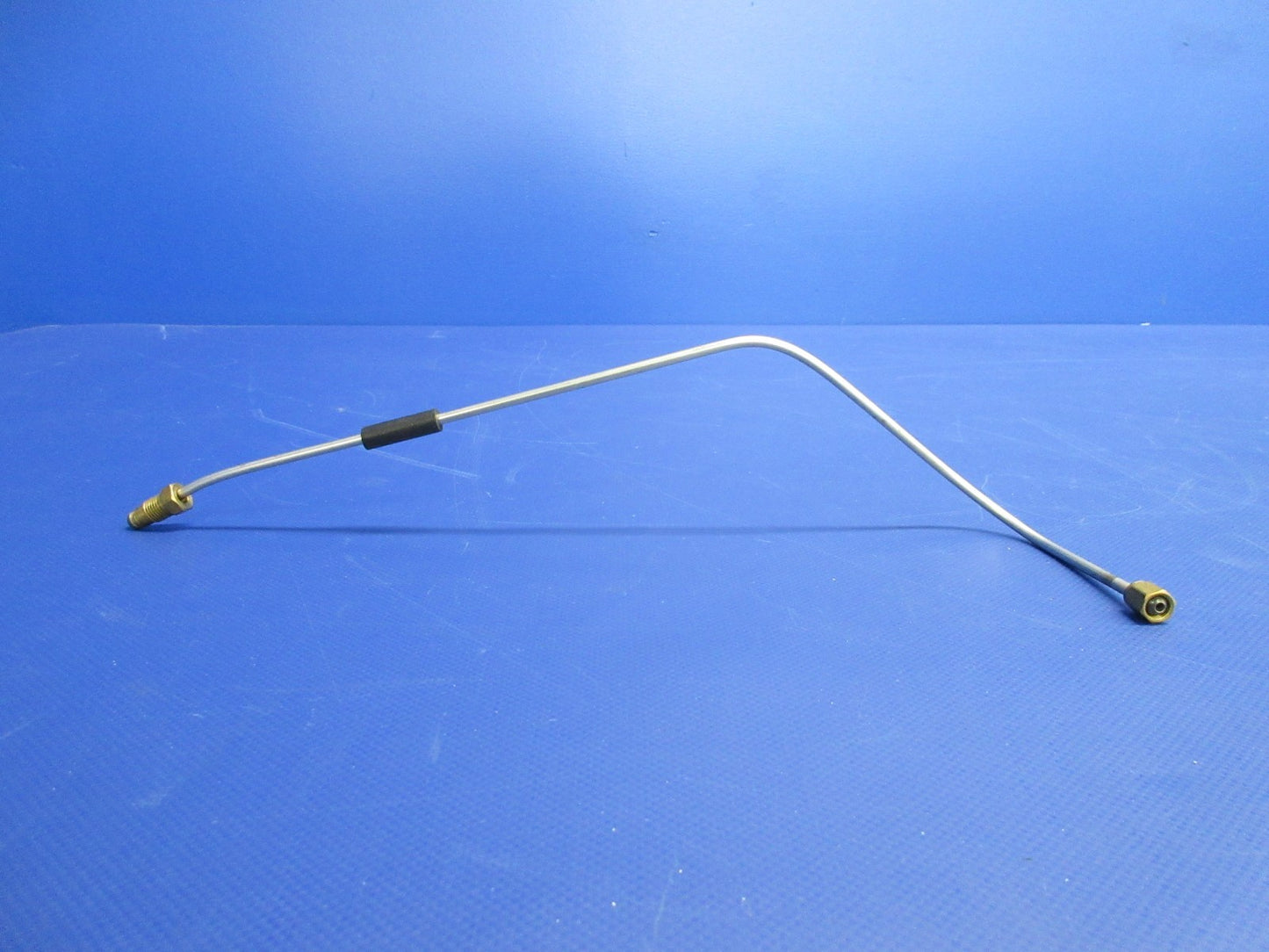 Continental Fuel Injection Bend Tube #4 Cylinder P/N 649104 NOS (0426-772)4