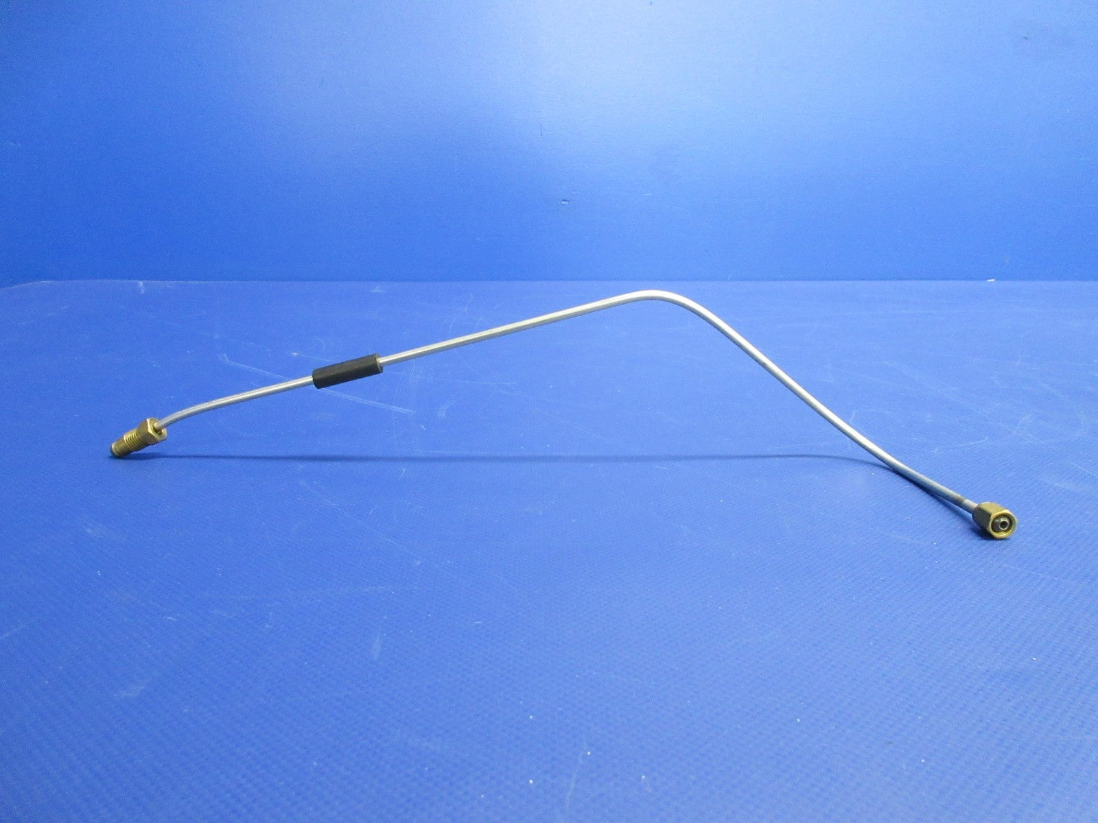 Continental Fuel Injection Bend Tube #4 Cylinder P/N 649104 NOS (0426-772)4