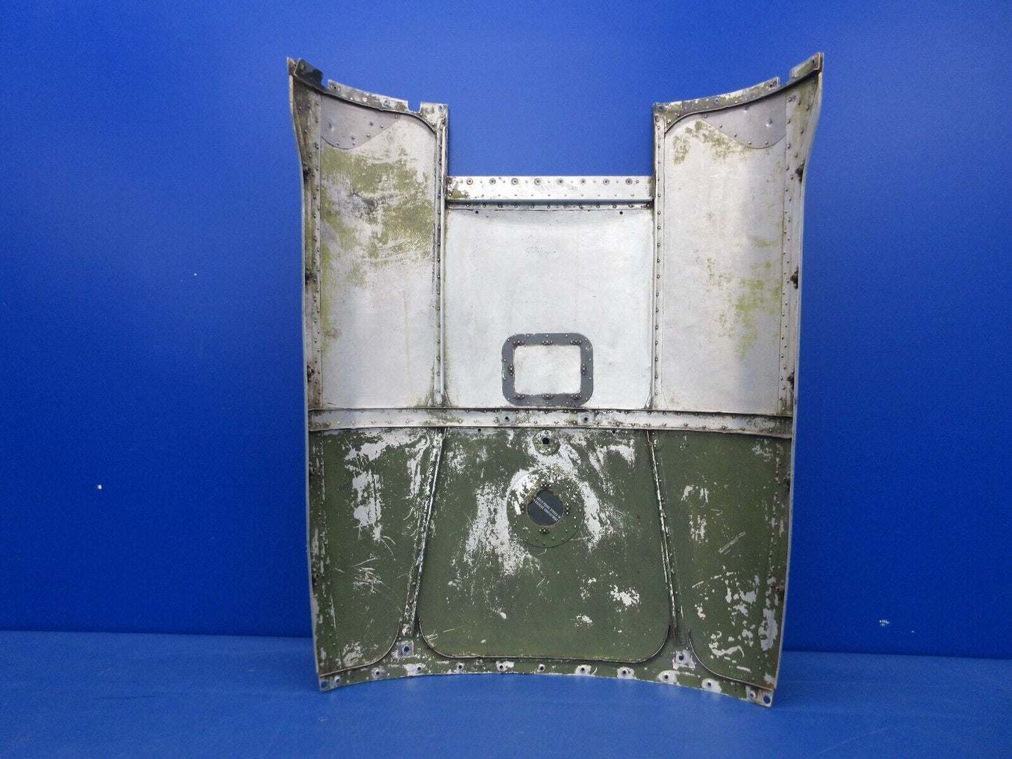 Piper PA-34-200T Seneca II Bottom Cowl Assy P/N 37207-104 (0524-1952)