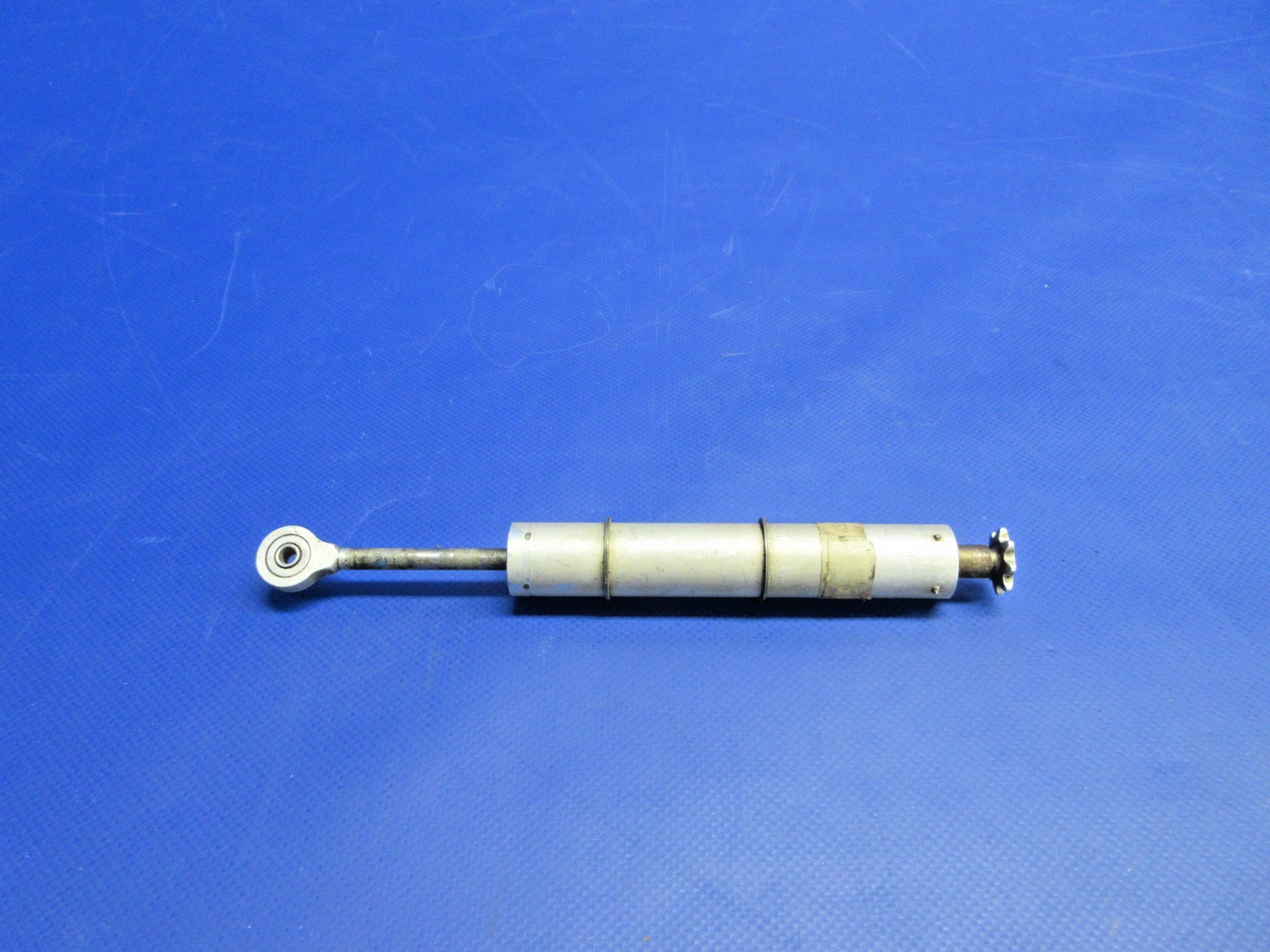 Cessna Elevator Tab Actuator P/N 1260074-4 (0826-714)0