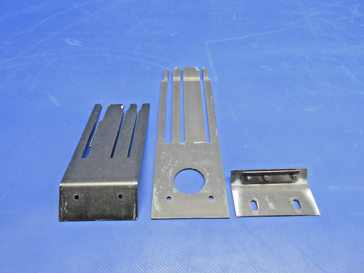 Diamond DA-40 Power & Heat Throttle Panel P/N DA4-1133-10-16 (0726-867)2