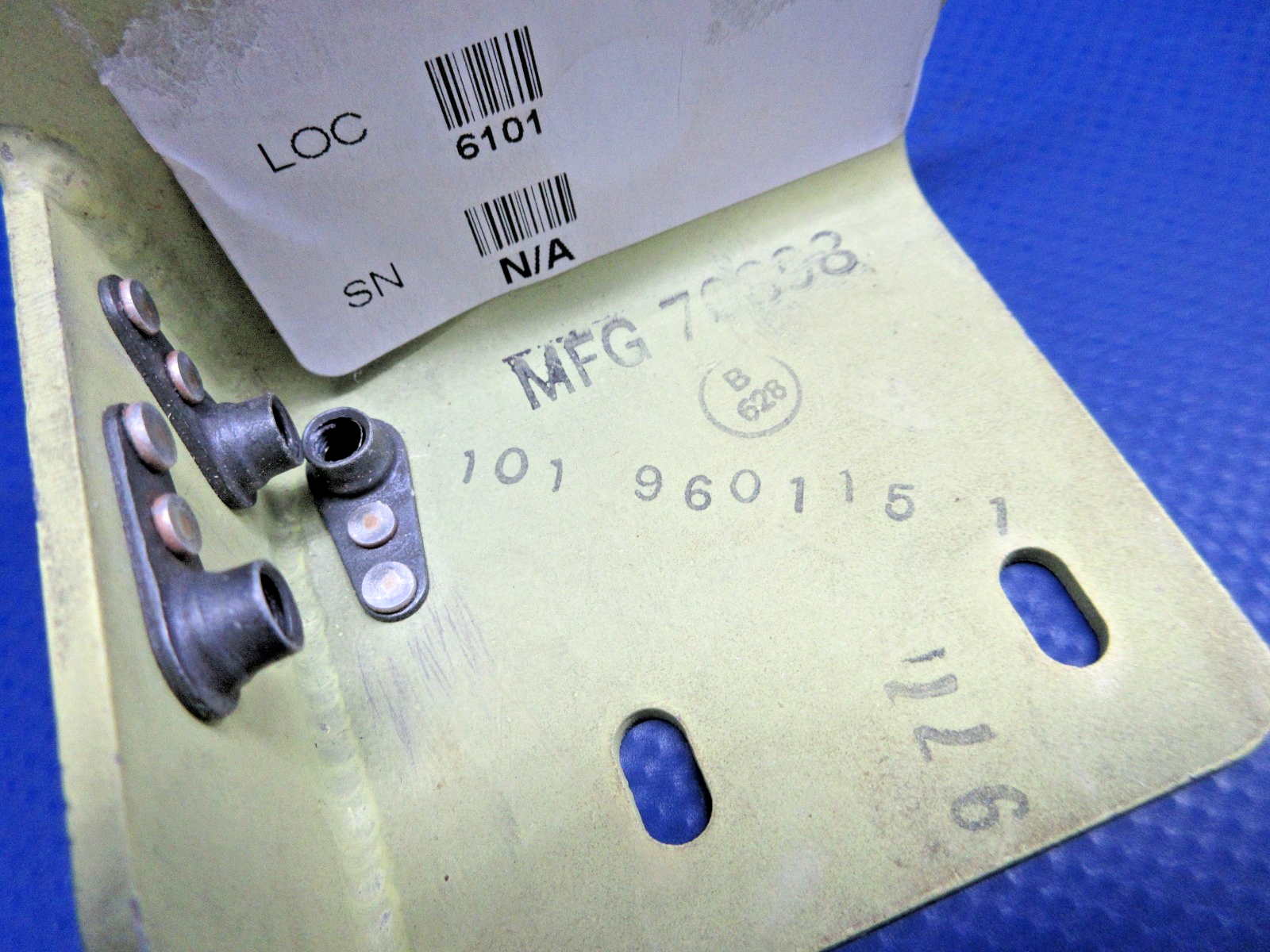 Beech King Air Propeller De-Ice Shim Bracket P/N 101-960115-1 NOS (0426-844)2