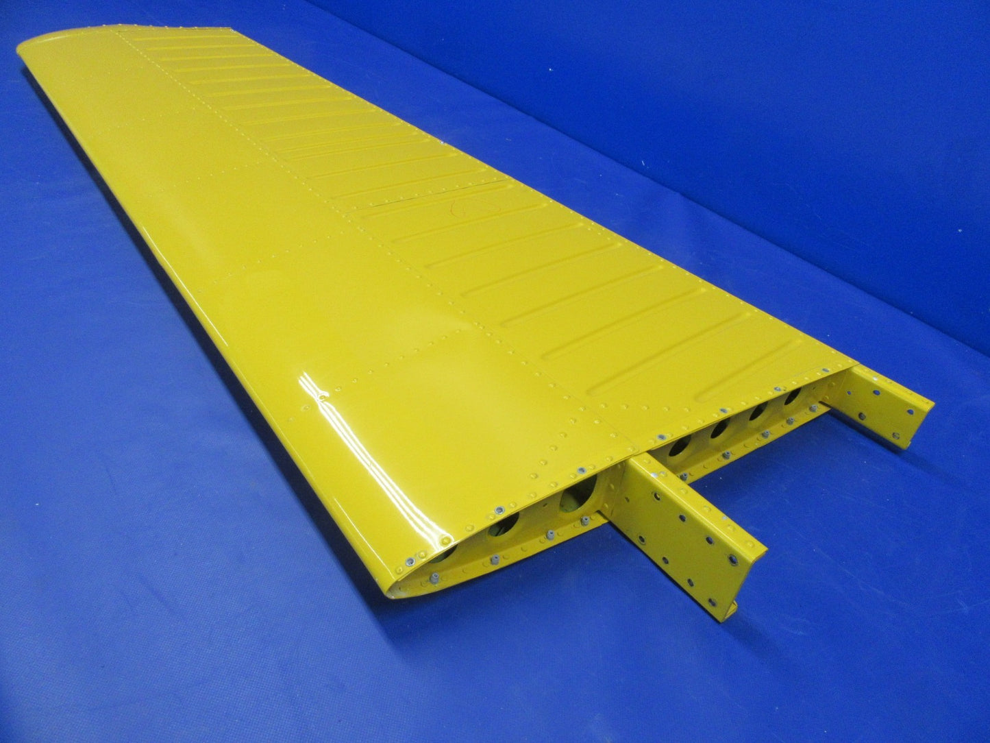 Beech T-34 / T-34B RH Horizontal Stabilizer 45-620010-1 DAMAGED CORE (0326-14)9