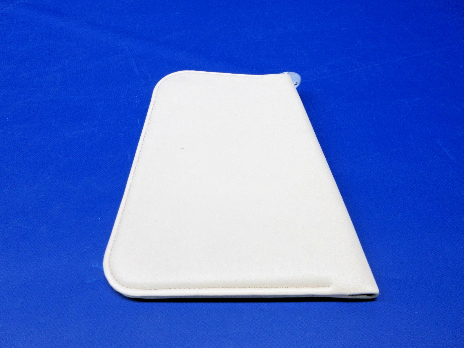 Beech 95 / D95A Travel Air Sun Visor Set P/N 35-534406-71 (0326-844)7