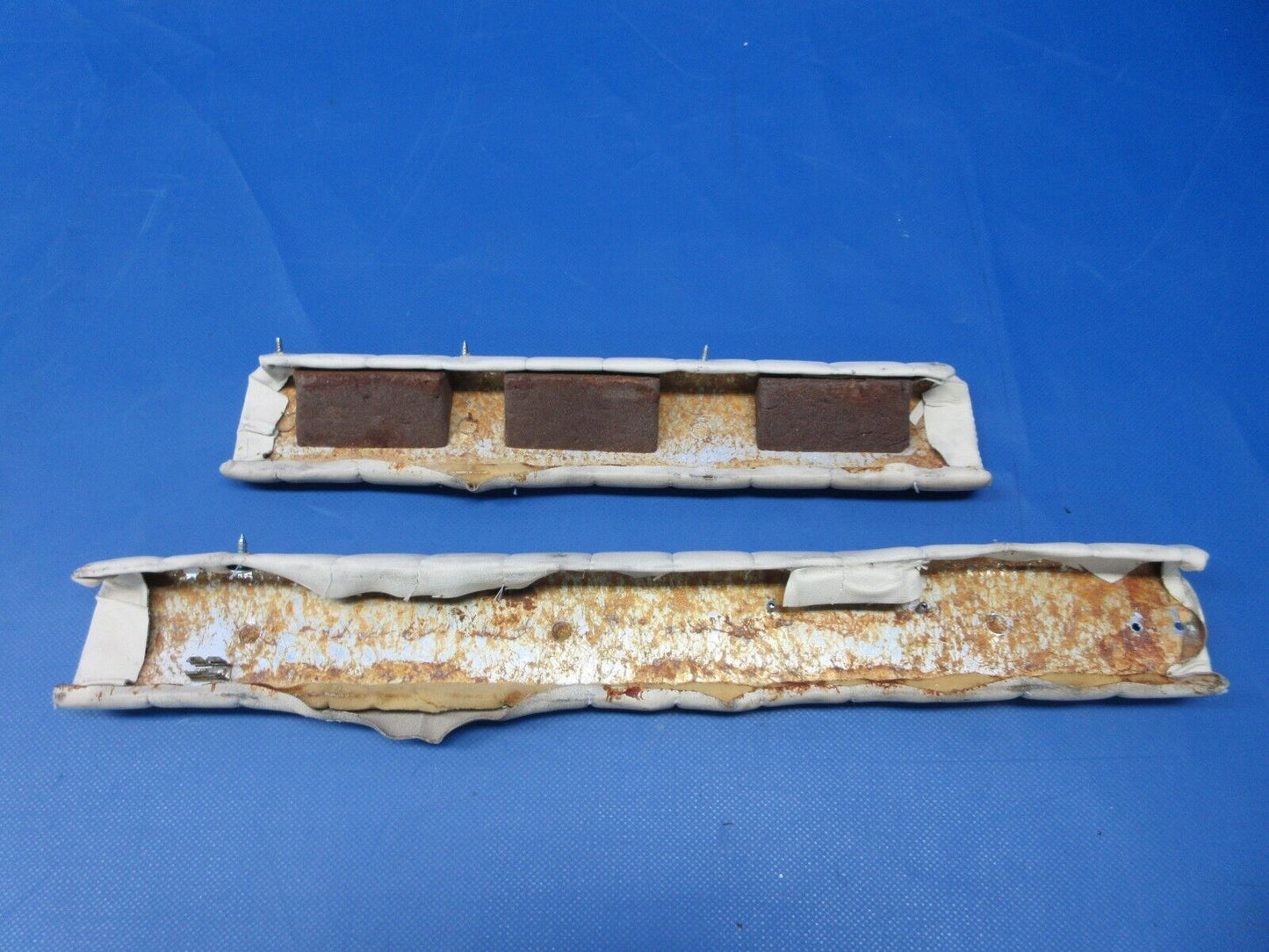 Piper PA-34-200T Seneca Shin Guard Channel Assy LH & RH P/N 96838-00 (0524-1911)
