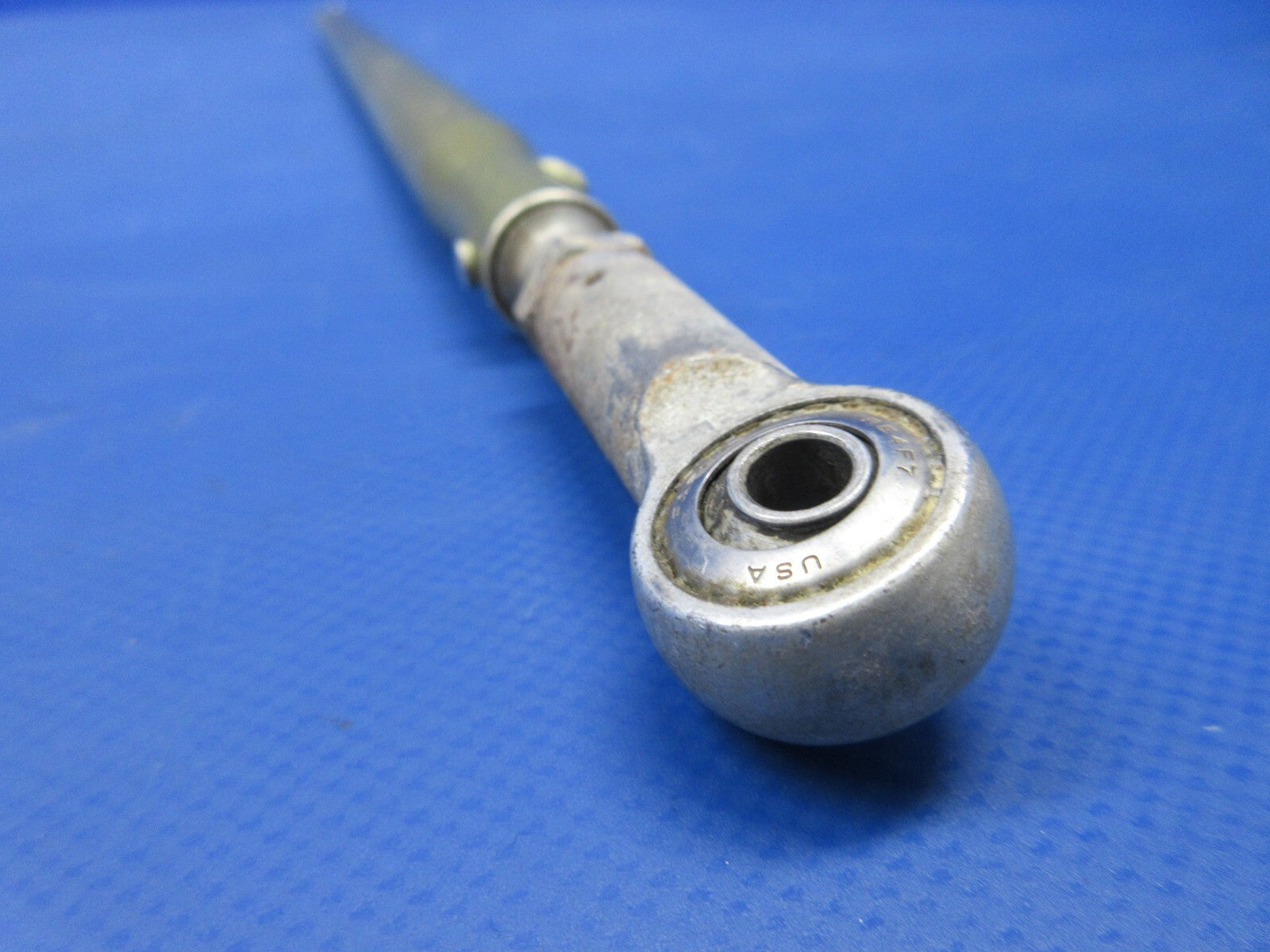 Bell 47J-2 Helicopter Lateral Cyclic Control Tube P/N 47-727-106-19 (1124-2034)7