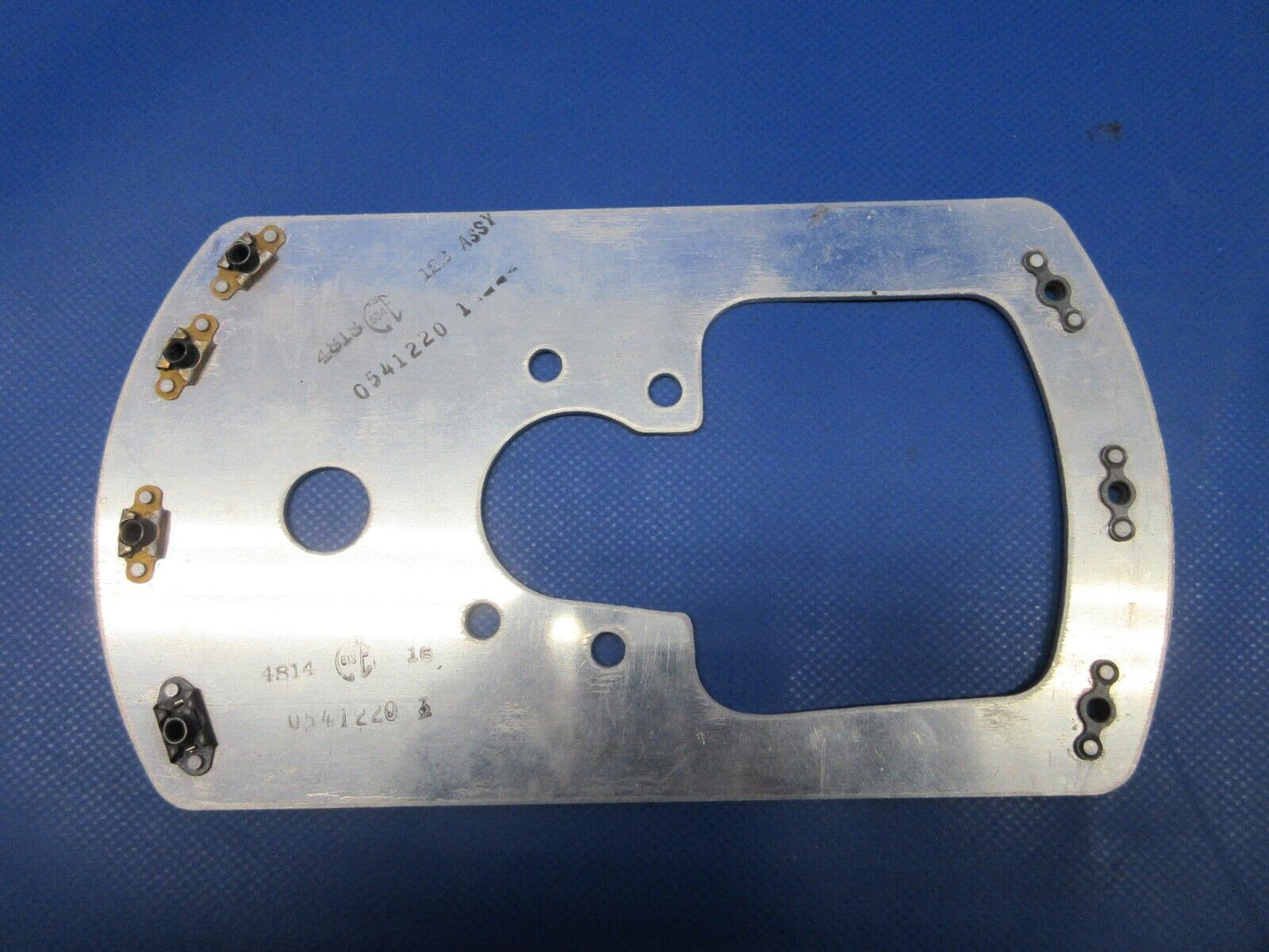 Cessna LH Wheelpant Mounting Plate Assy P/N 0541220-1 NOS (0424-1290)