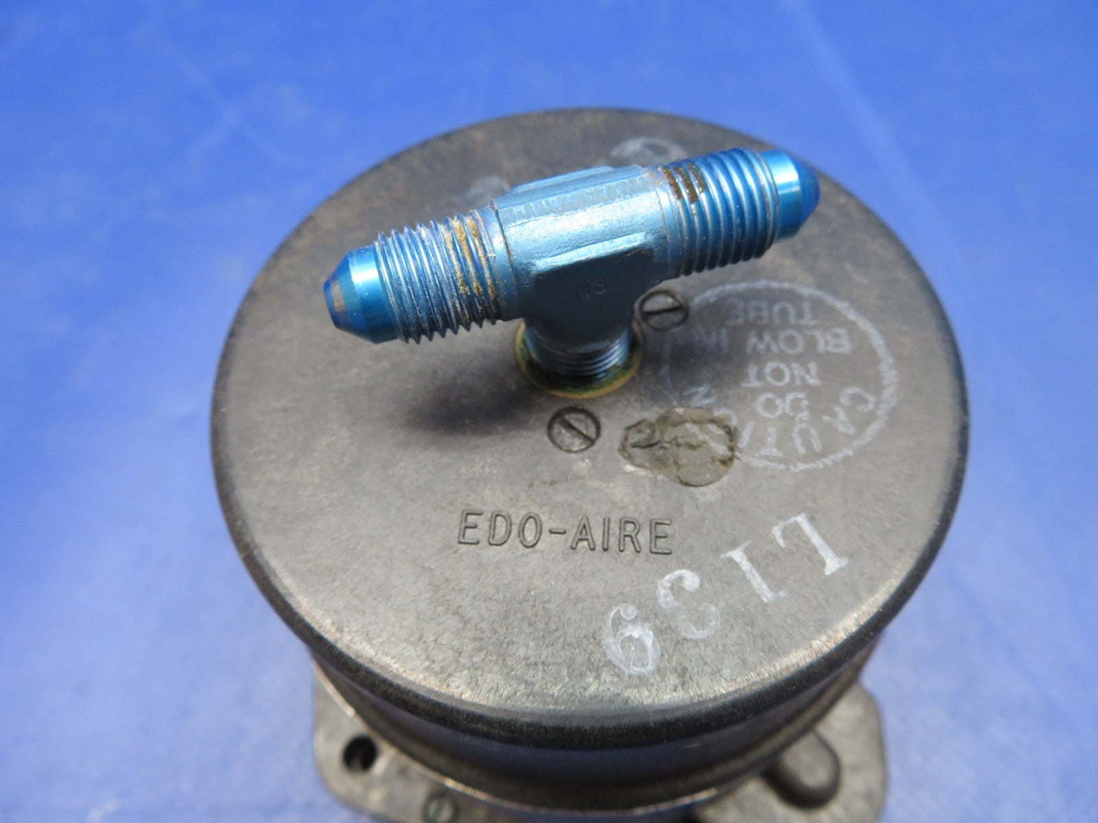 Edo-Aire EA-1403A Vertical Speed Indicator P/N EA-1403-27 WARRANTY (0726-445)5