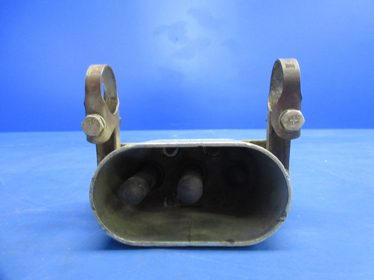 Bell 47J-2 Helicopter Ground Service Plug Receptacle (1124-895)2