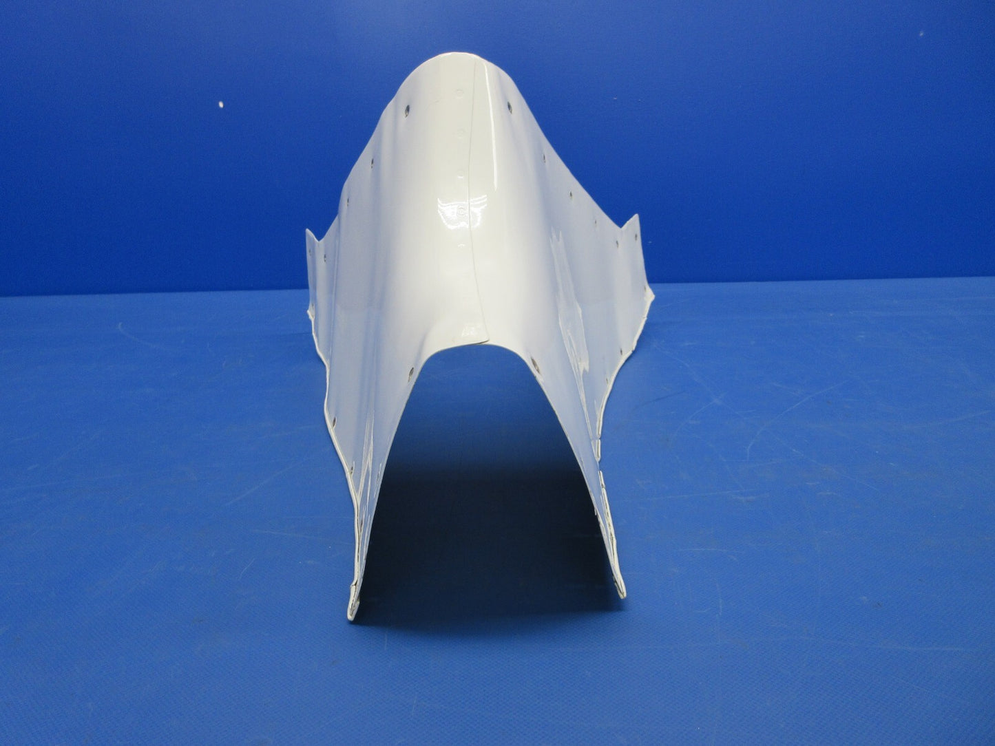 Piper PA-23-250 Aztec Fin Fairing Assy P/N 16086-00 (0524-2099)1