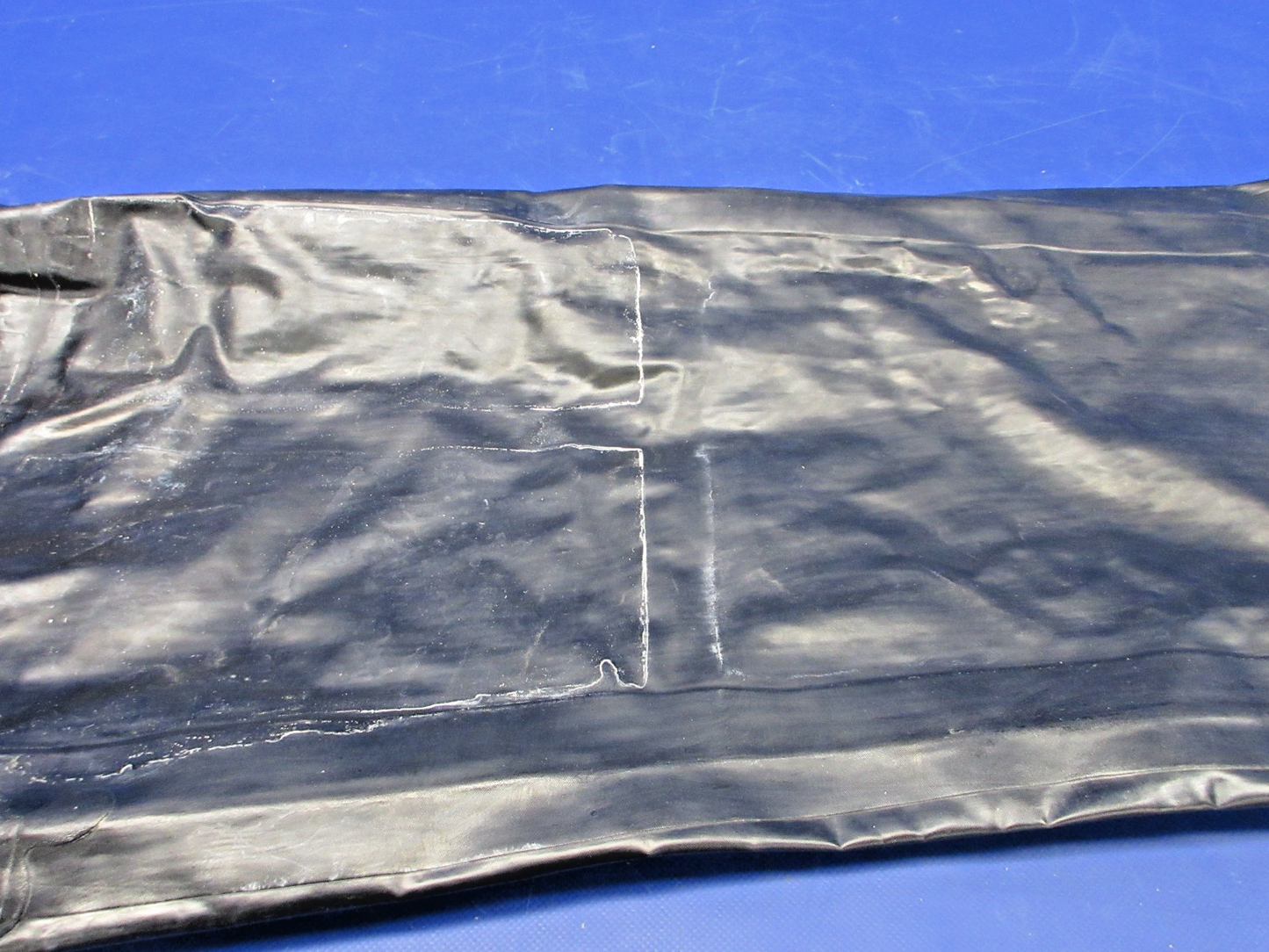 Beech Eagle Tech LH Auxiliary Fuel Bladder Cell P/N 95-920011-13E (0326-85813