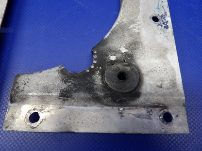 Beech Cabin Heater Aft Support Upper & LWR P/N 58-550020-17 & (-19) (0426-1464)9
