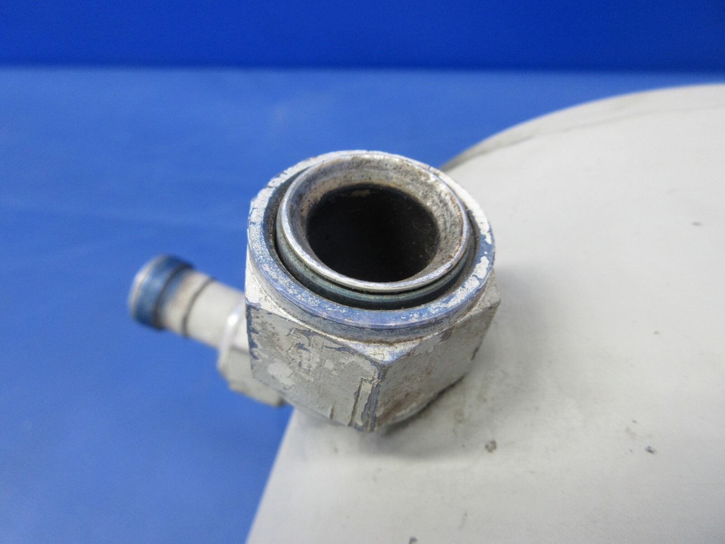 Bell 47J-2 Helicopter Engine Oil Tank P/N 47-672-013-1 (1124-2036)6