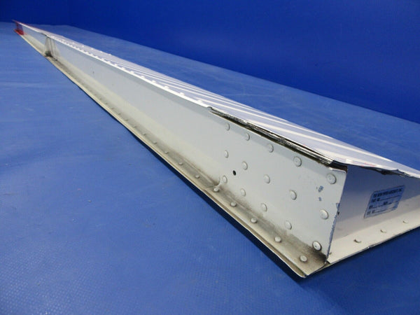 1996 Piper PA-28-181 Archer RH Aileron P/N 35640-001 / 35640-01 (1024-06)