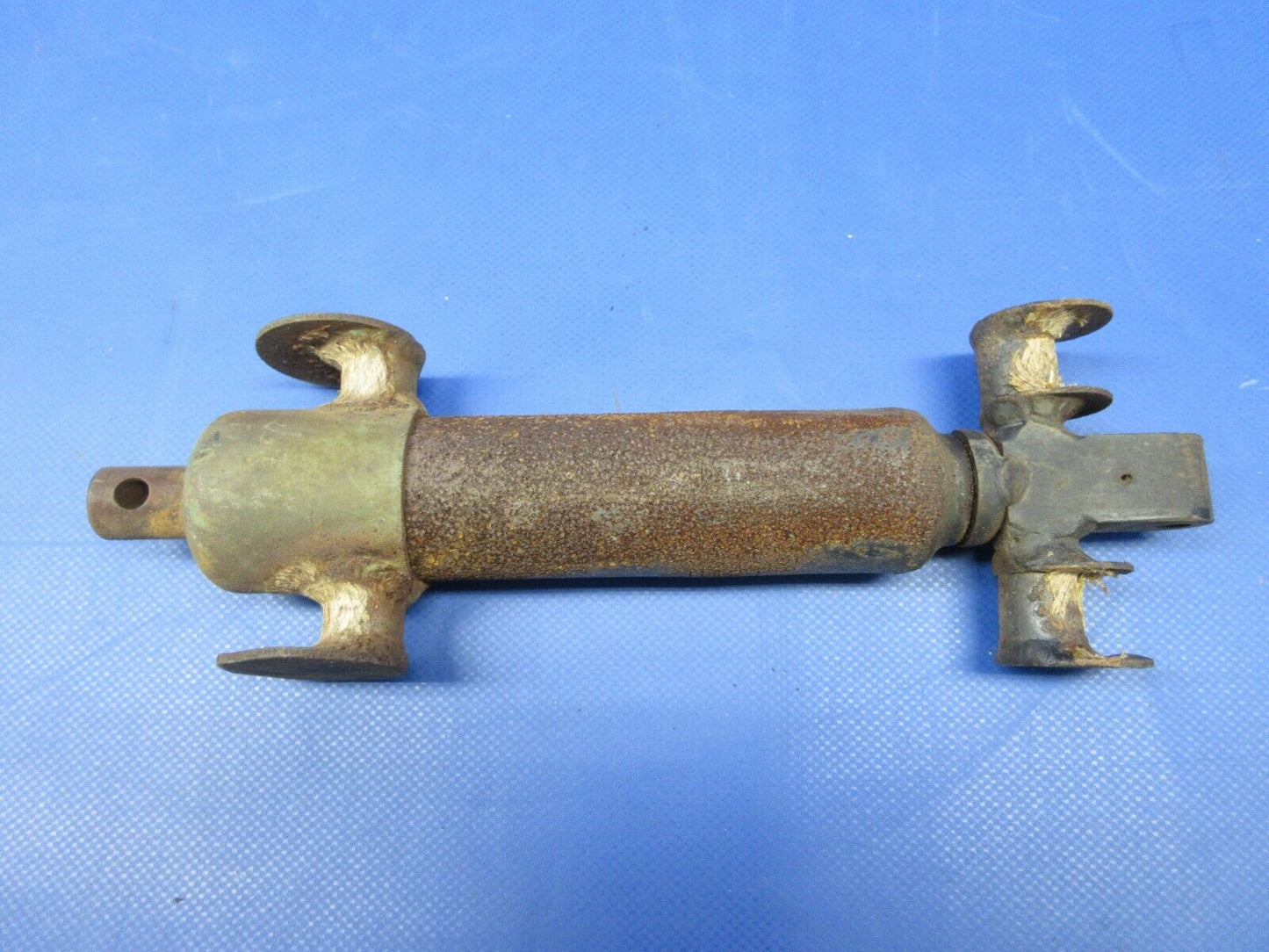 Piper PA22 Tri-Pacer Shock Absorber Assembly P/N 13148-000 (0524-1347)