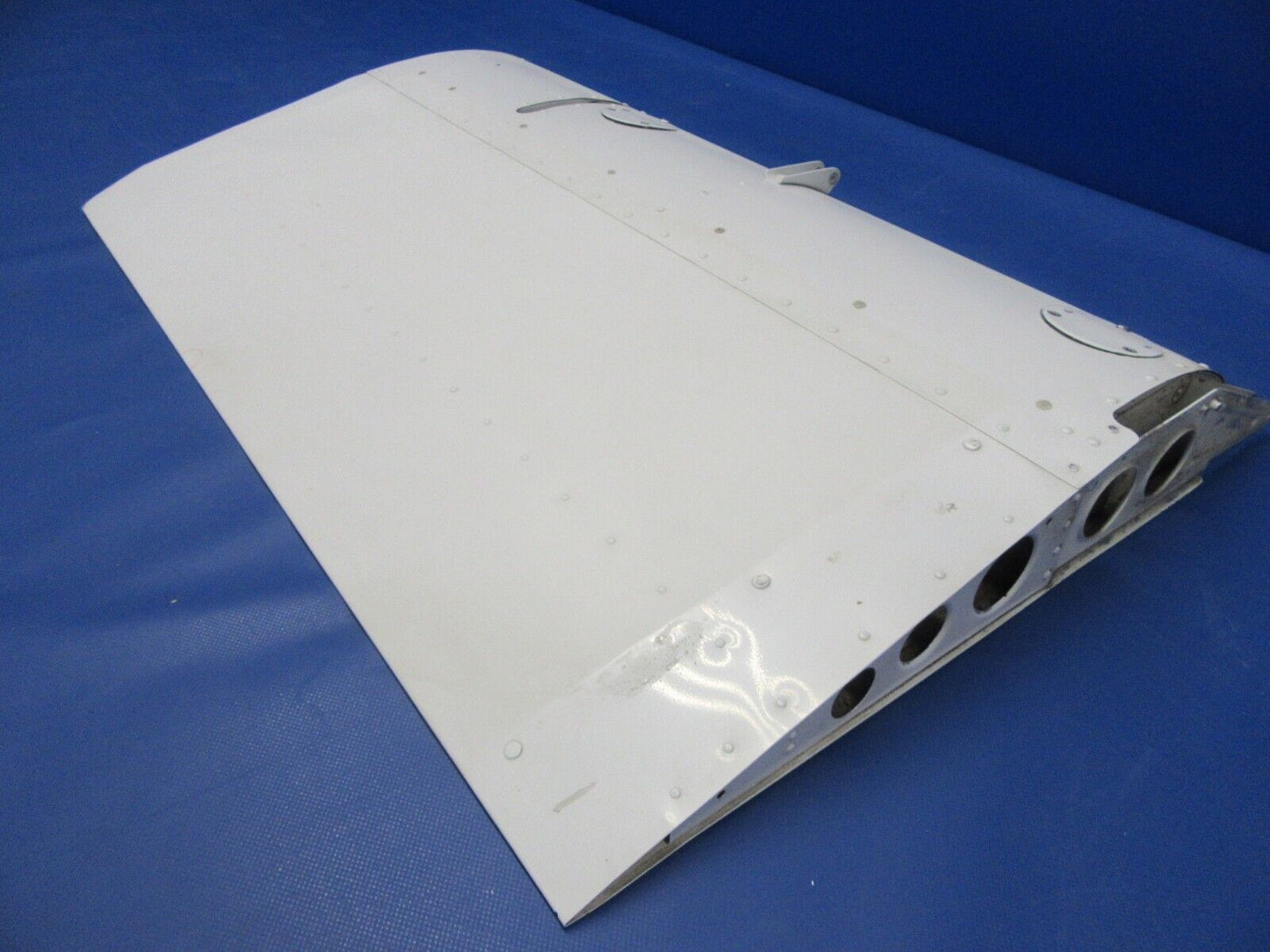 Cessna 337 / P337 RH Inboard Flap P/N 1425010-30 (0424-16)