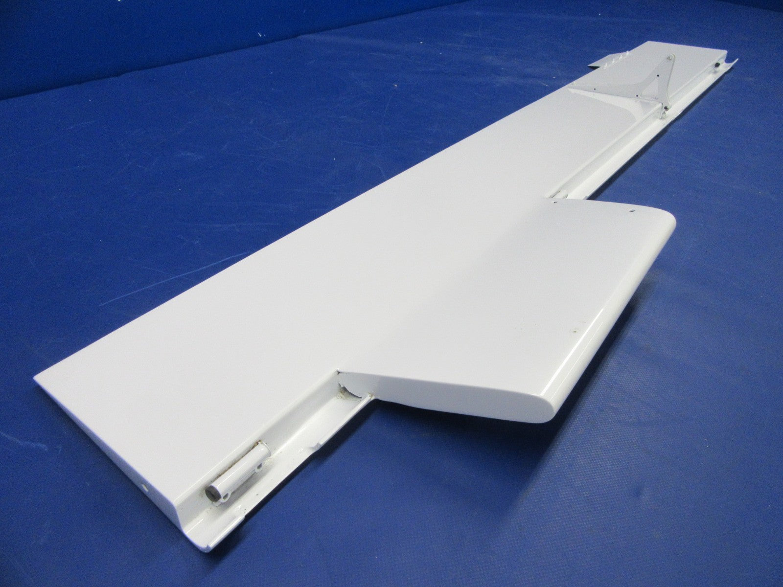 Diamond DA40-180 LH Aileron P/N DA4-5761-61-00 (0326-25)6