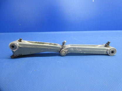 Cessna 172 / 172P Nose Gear Torque Link Assy Upper & Lower 0442506-2 (0724-910)