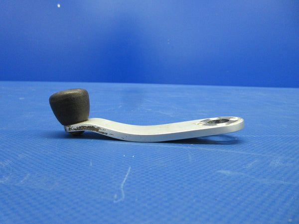 Piper PA-23-235 Rudder Trim Cable Pulley & Crank Assy P/N 18503-000 (0524-1844)
