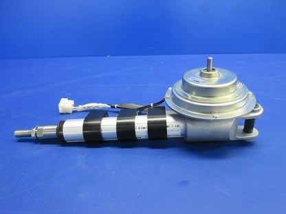 Cirrus SR20 / SR22 Flap Actuator w/8130 P/N 11787-003S OH (0326-712)5
