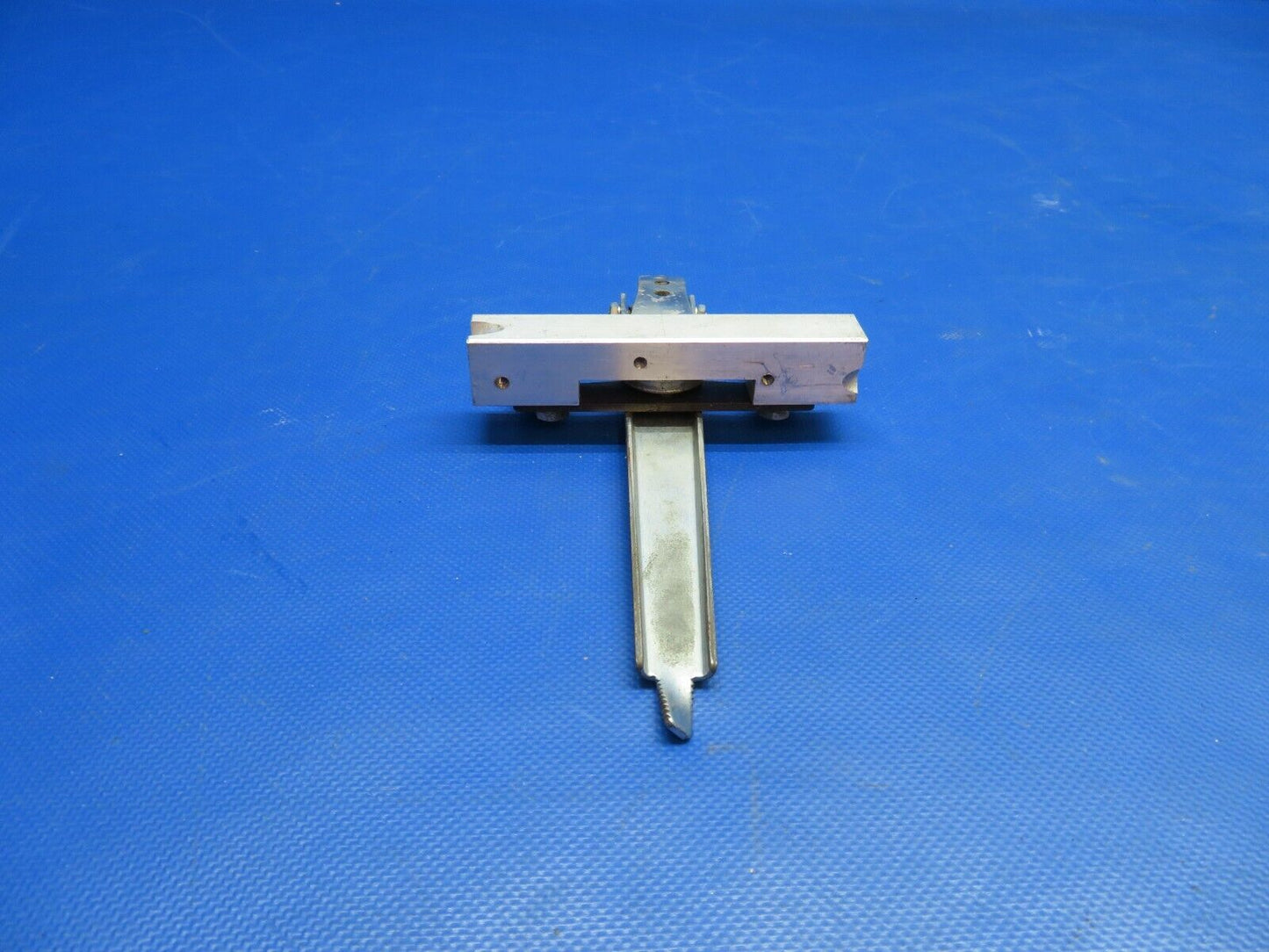Mooney M20E Ayres Mod Elevator Trim Control P/N 19663-31 (0824-1728)