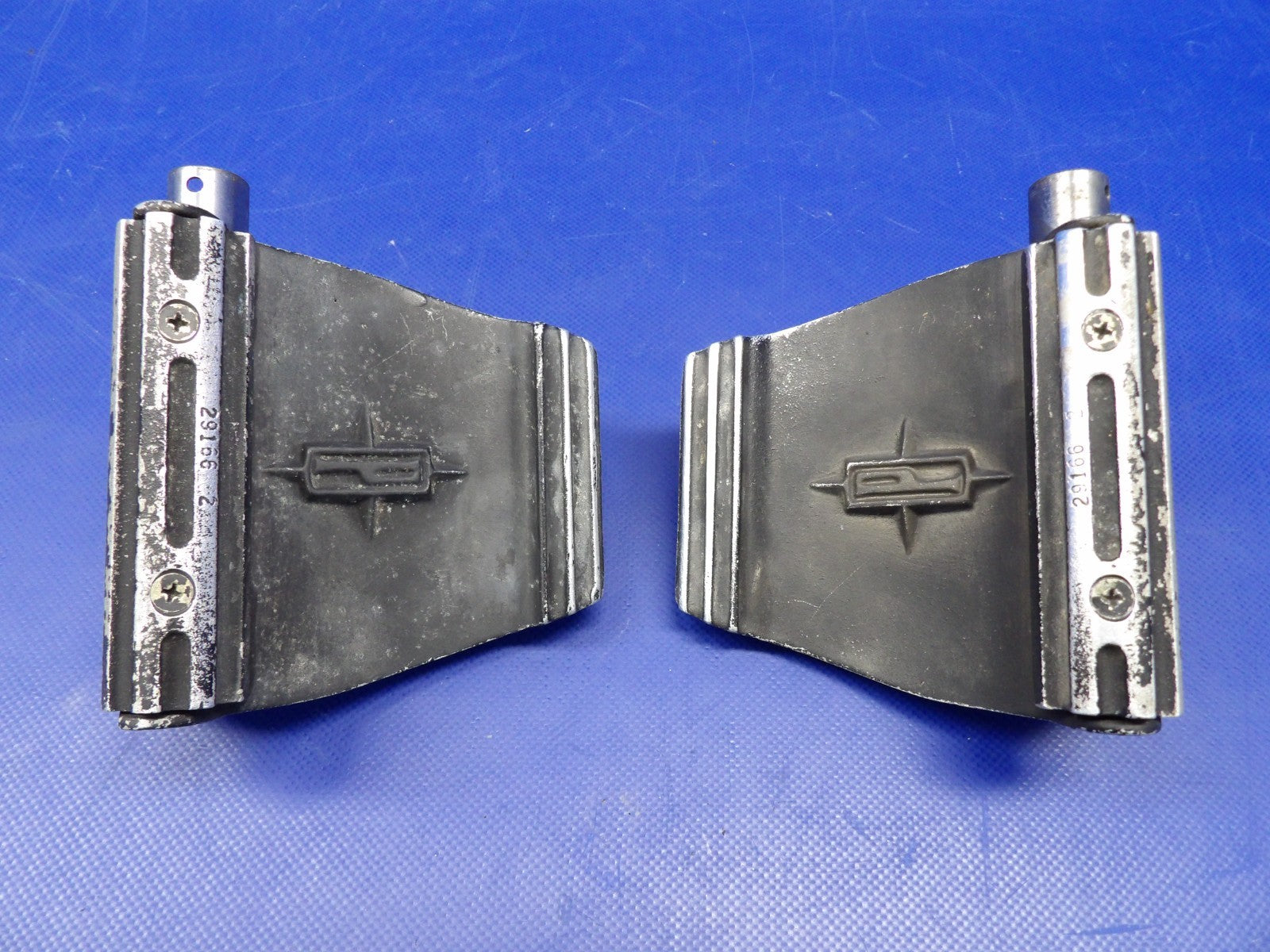 Piper PA-31T1 Cheyenne Brake + Rudder Pedal RH+LH P/N 44182-00 (0626-1309)6