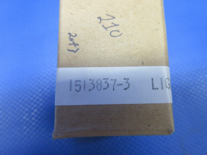 Cessna Post Light P/N 1513837-3 LOT OF 4 NOS (0424-1250)