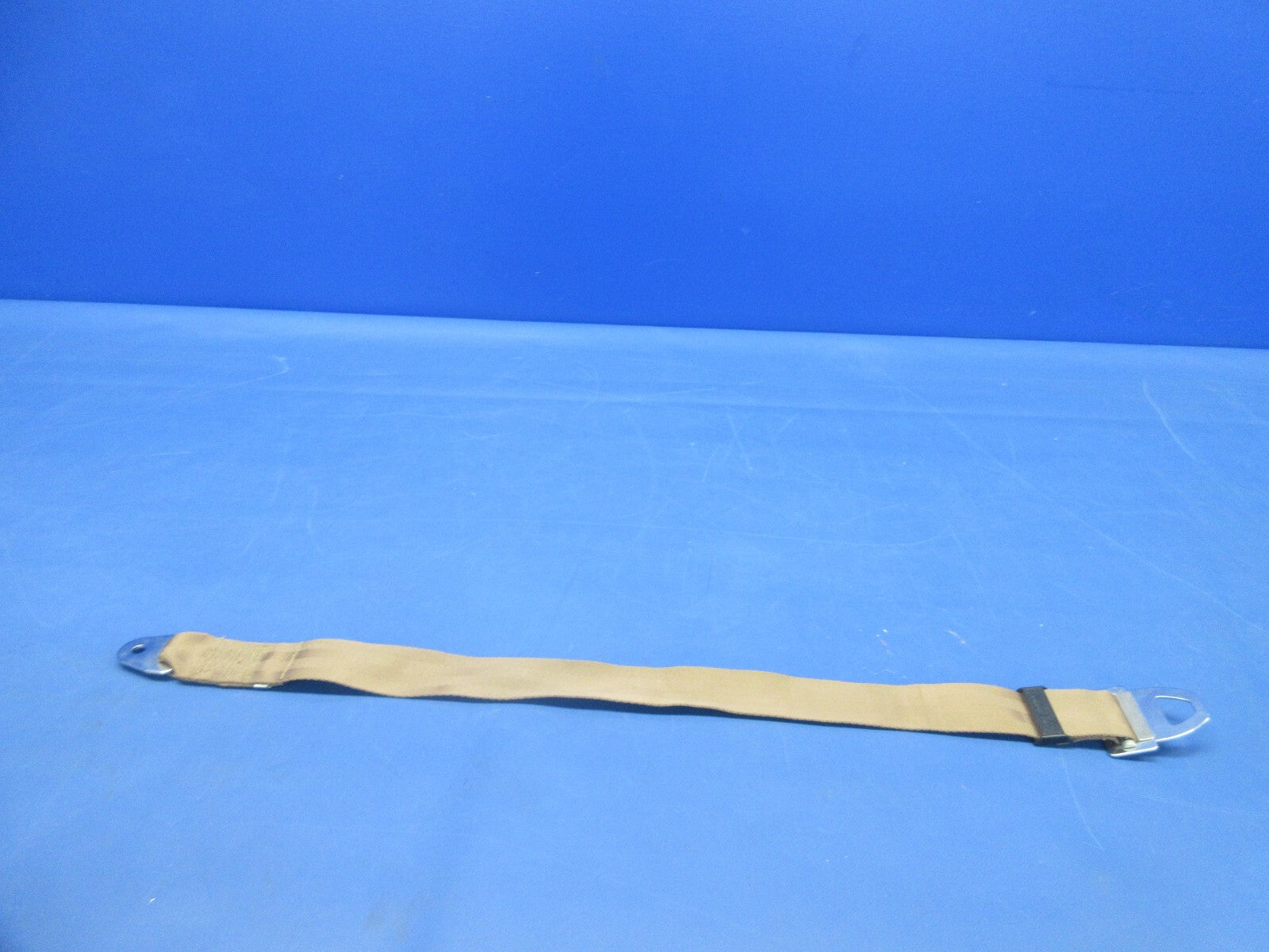 Beech Aircraft Lap Belt Half P/N 500782-11 (1124-787)5