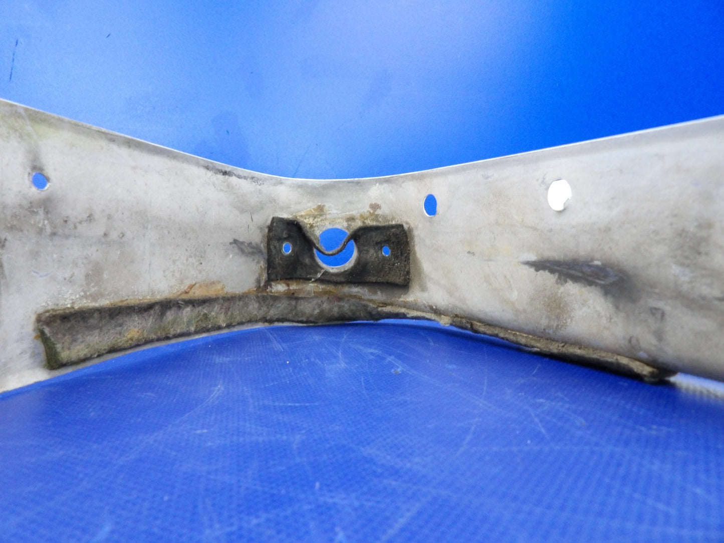 Cessna 172 / 172RG Wing Root Fillet LH & RH P/N 0520015-5 (-6) (0726-1221)3
