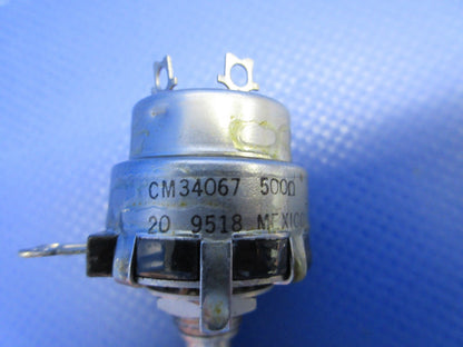 Beech King Air 90 / 100 Rheostat P/N CM34067 LOT OF 2 NOS (0326-905)4