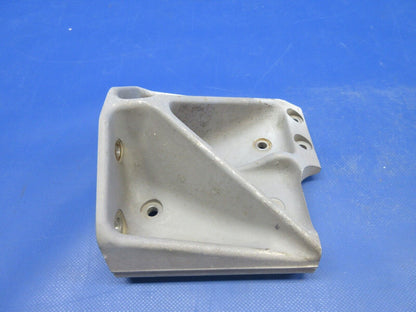Grumman Yankee AA-1B Main Landing Gear Bracket LH P/N 5701065-1 (0424-1412)