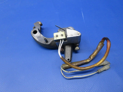 Cessna 337 / P337H Skymaster Main Gear Downlock Assy RH P/N 1541007-2 (0724-768