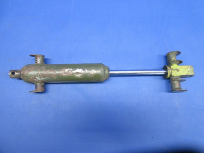 Piper PA-20 Pacer Main Gear Strut Shock Assembly P/N 12638-000 (1024-765)