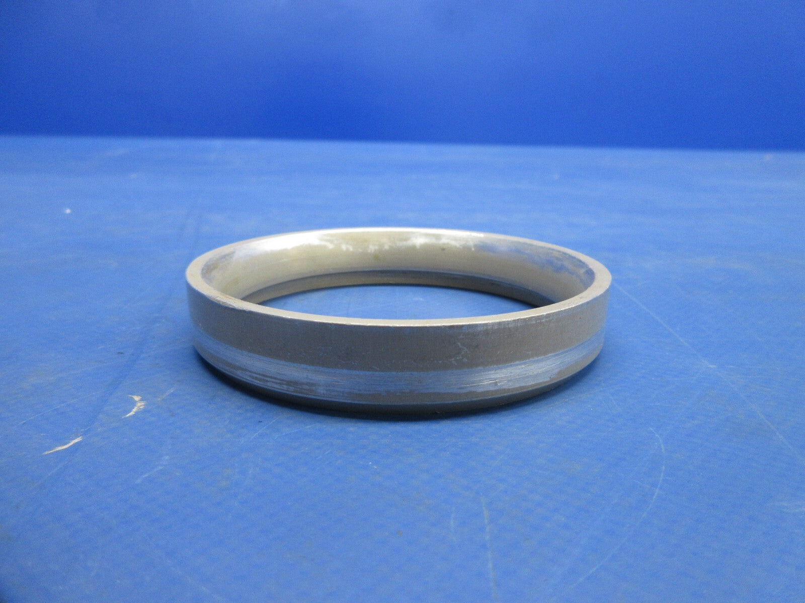 Bell 47J-2 Main Rotor Blade Grip Bearing Ring P/N 47-120182-1 (1124-898)5