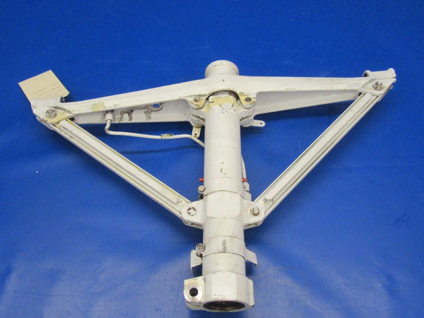 Beech Baron 55 / 58 Main Landing Gear LH P/N 95-810002-619 (1217-02)