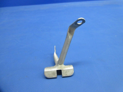Piper PA-32RT-300T Lance II Propeller Pitch Control Bracket 69546-00 (0924-836)