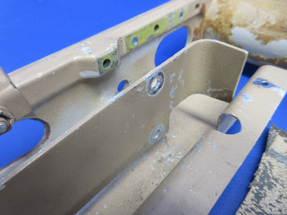 Beech 95-B55 LH Bottom Seat Frame Assy P/N 18-534013-43 FOR PARTS (0424-625)