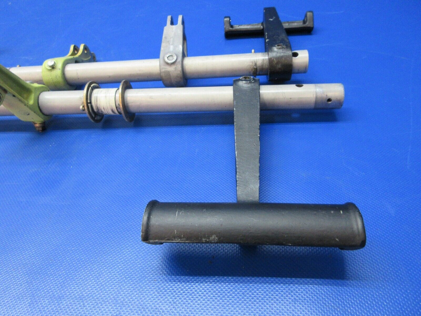 Beech C23 Sundowner Rudder Pedal Cross Shaft Assy P/N 169-524013-1 (0924-1445)