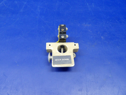 Mooney M20 / M20E Gear Down Lock P/N 5286-501 (0826-1326)0