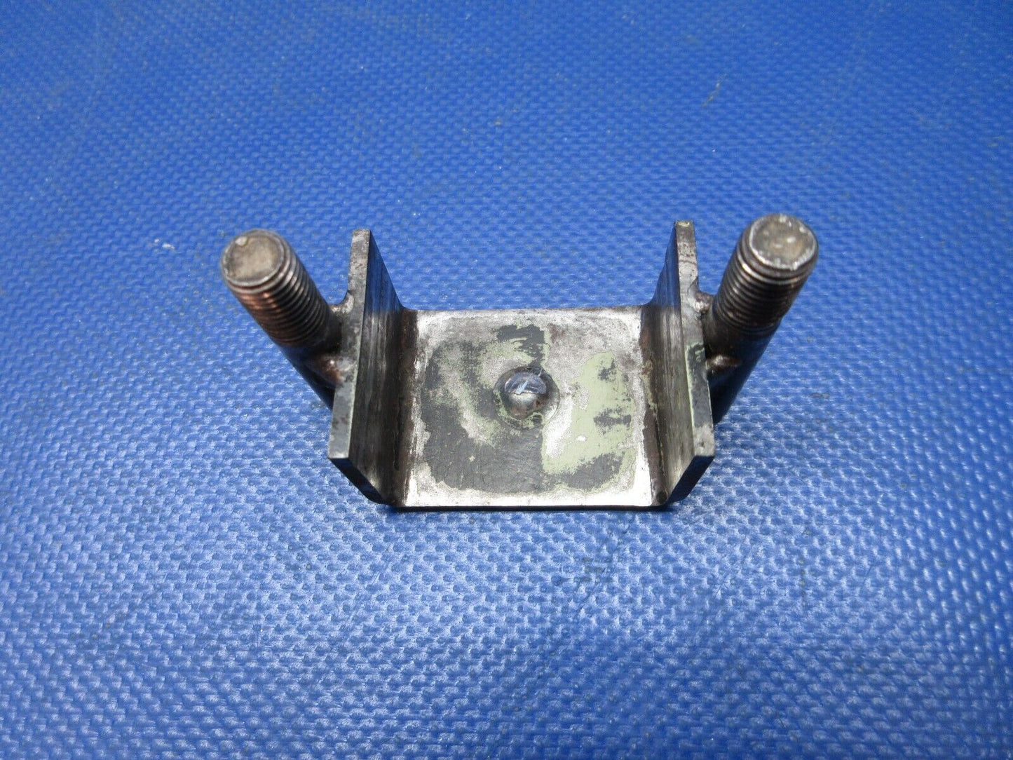 Champion 7ECA Citabria Tail Wheel Spring Fitting P/N 1-8854 (0824-1302)