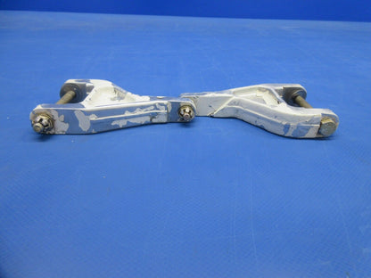 Piper PA-32RT-300T Lance II Nose Gear Torque Link Assy P/N 20735-05 (0924-916)