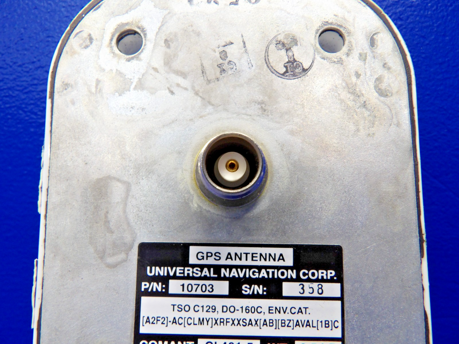 Comant GPS Antenna P/N 10703 (0426-1358)7
