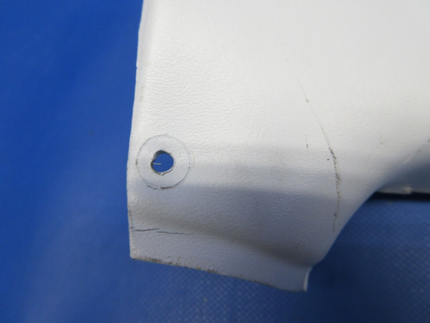 Piper PA-23-250 Aztec Window Moulding Front LH & RH 16527-05 & -02 (0624-875)