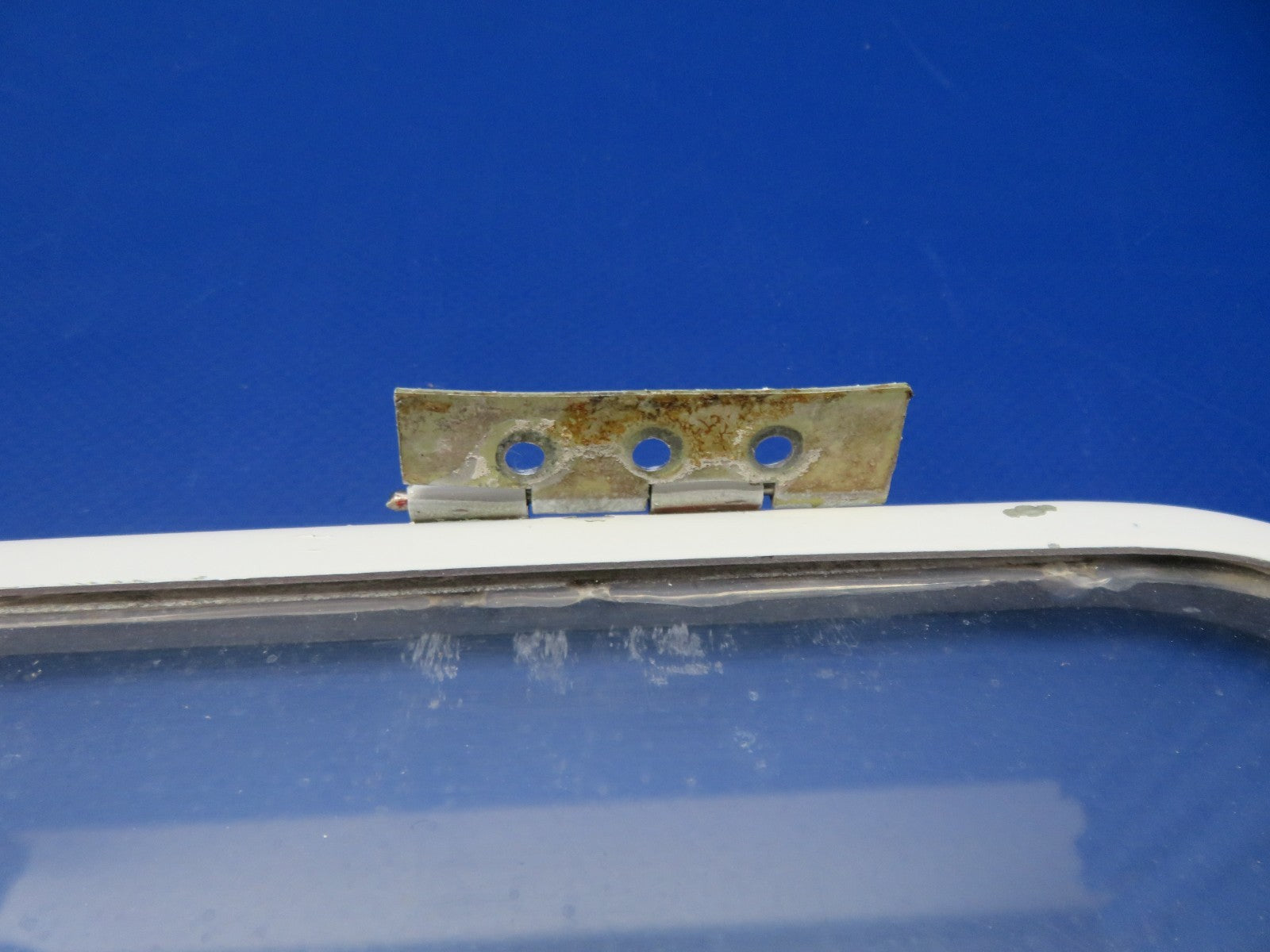 Cessna 140 RH Door Window P/N 0411181-1 (0326-114)7