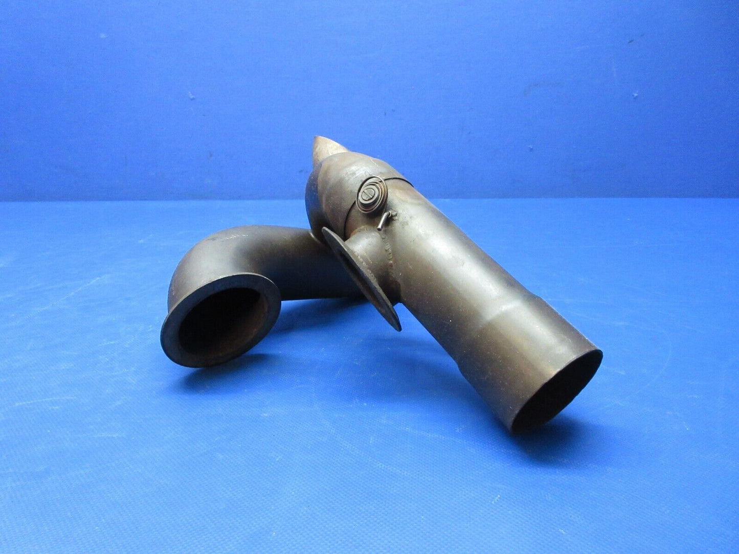 Piper PA60-601 / 601P Wastegate LH w/ Exhaust Weld P/N 320006-517 (0624-1303)
