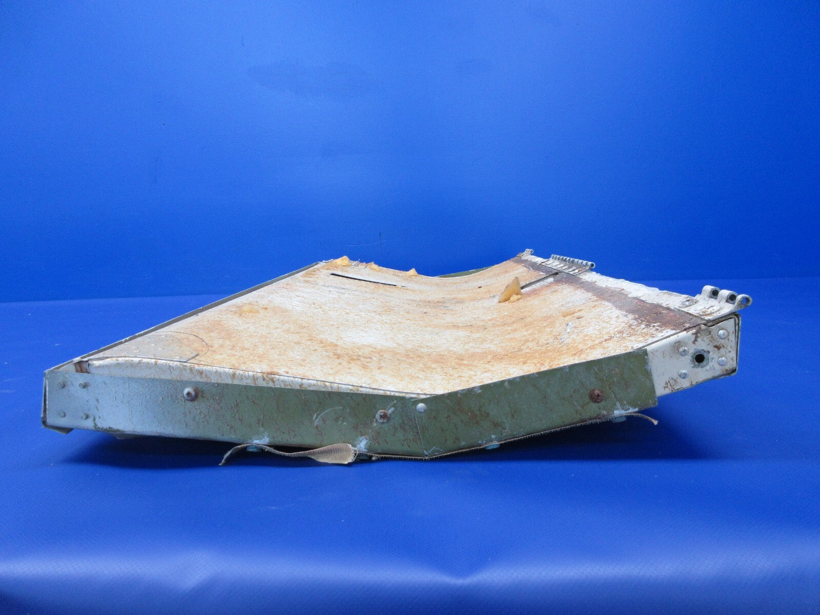 Bell 47J-2 Passenger Stowable Seat Bottom 47-732-010-23 LOT OF 2 (1124-1411)13