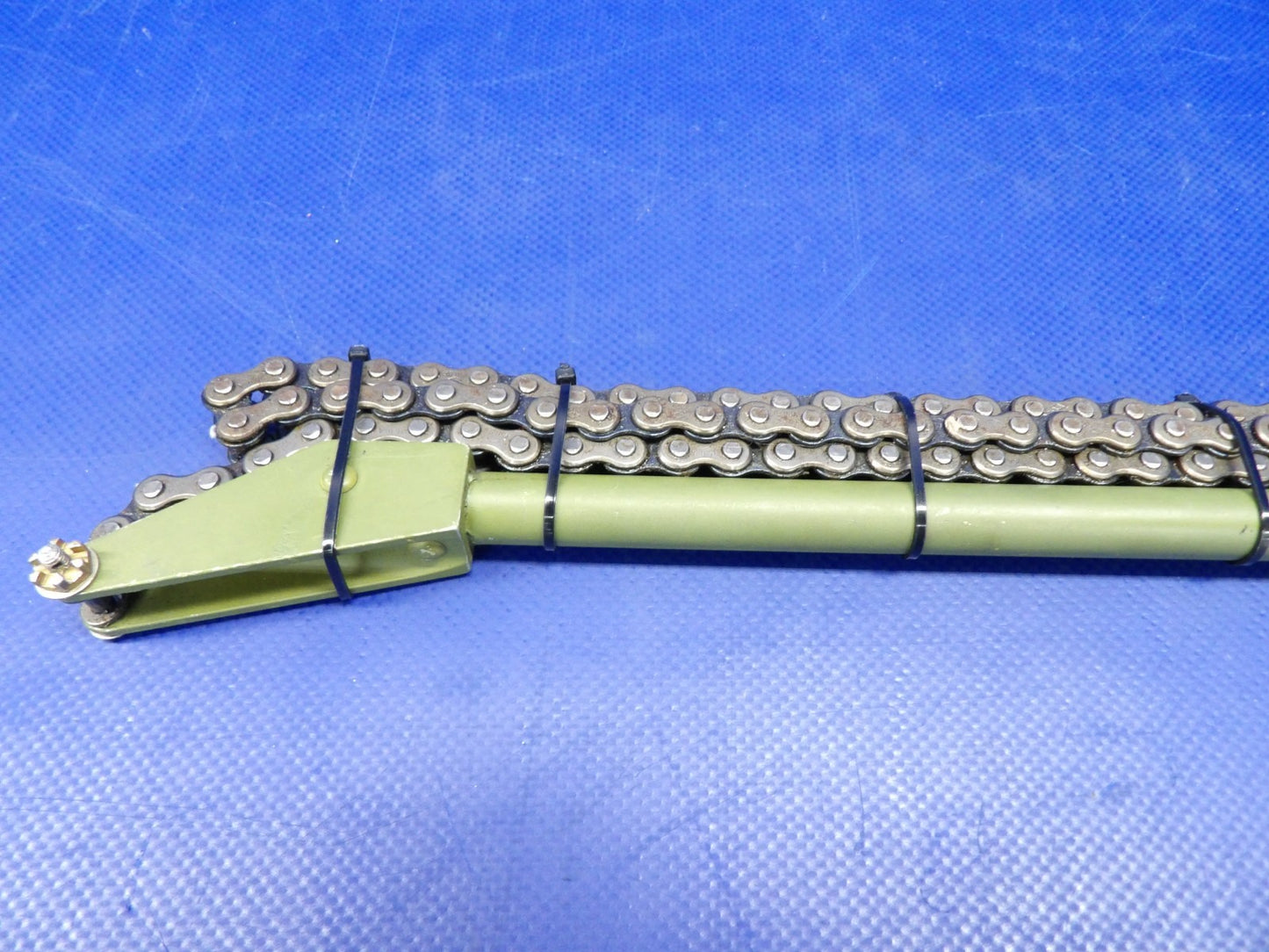 Cessna 421 Control Yoke Interconnect Rod & Chain P/N 5015045-1 (0726-1228)2