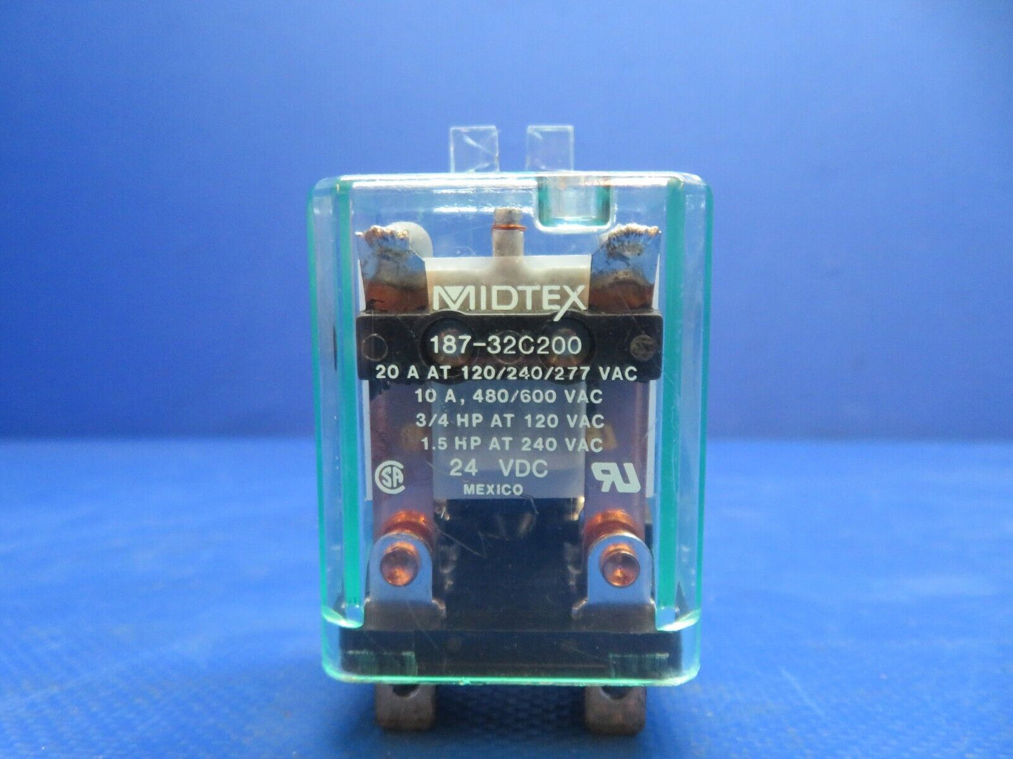 Piper PA-28-181 Relays / Circuit Breakers 24v P/N 187-32C200 LOT OF 6 (1124-132)