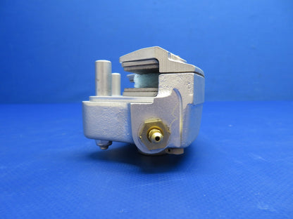 Beech F35 Cleveland Brake Caliper w/ New Linings P/N 30-66 REBUILT (0326-1760)7