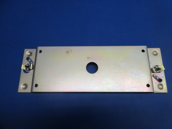 Piper Lance S-Tec Auto Pilot Bracket P/N 64B112-1 (0924-927)